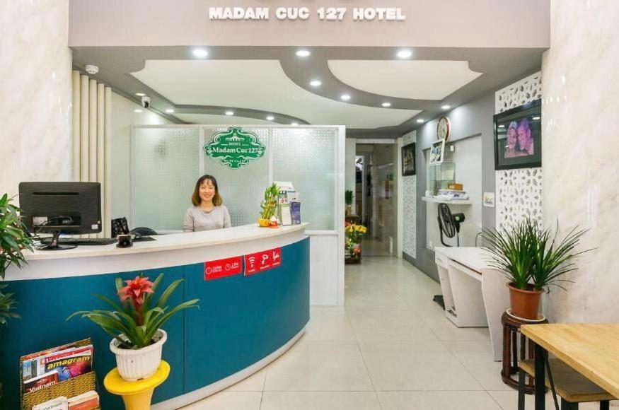 Madam Cuc Hotel Хошимин Экстерьер фото